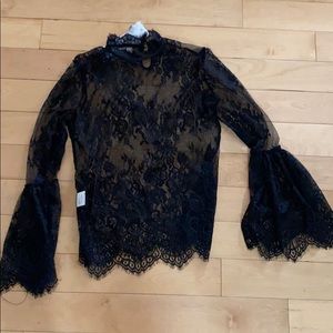 NWT lace shirt S/M